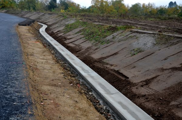 Cost of Slope Drainage Installation in Bella Vista